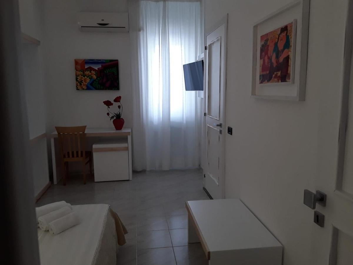 Porto Cesareo Hotel エクステリア 写真