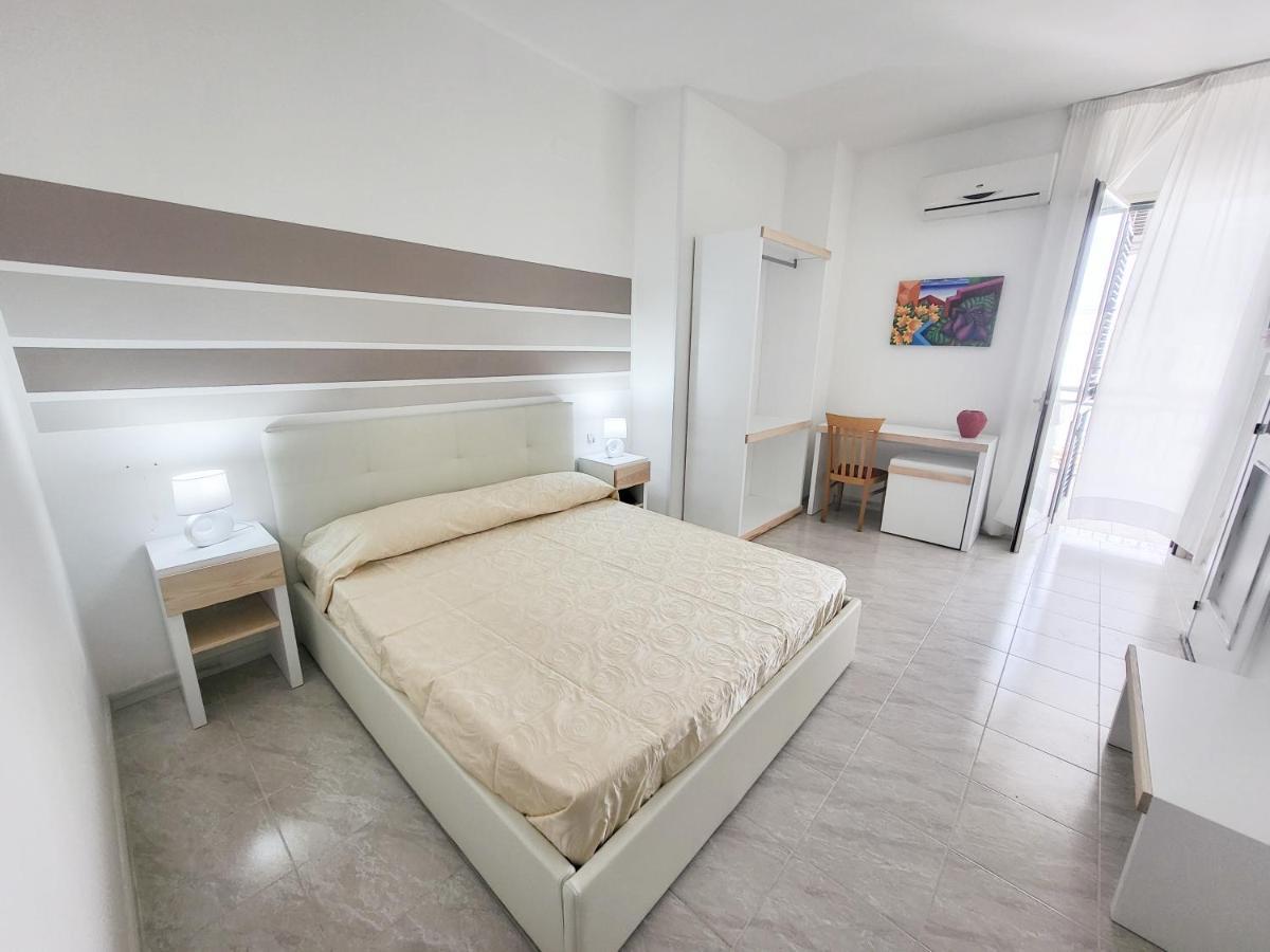 Porto Cesareo Hotel エクステリア 写真