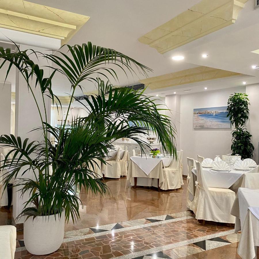 Porto Cesareo Hotel エクステリア 写真